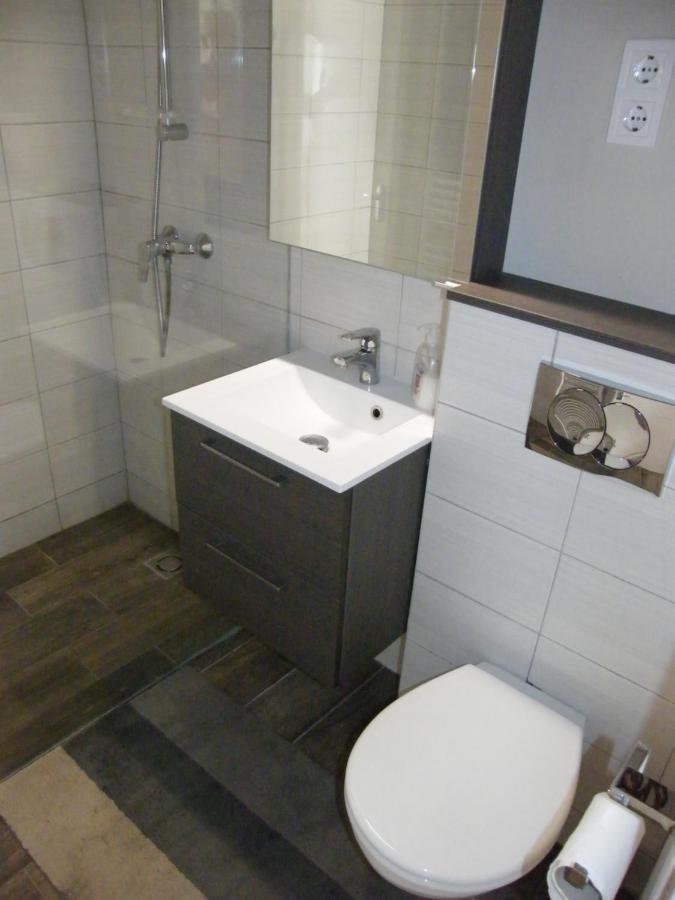 Gyarmati Apartman Siofok Bagian luar foto